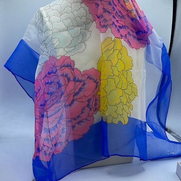 Vintage Burmel flower abstract print rectangle scarf. - Picture 5 of 7